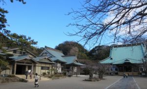 光明寺境内